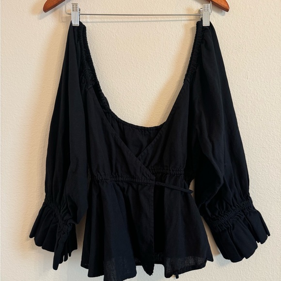Free People Black Bohemian Wrap Top tassel ties puff sleeved M - Picture 2 of 8